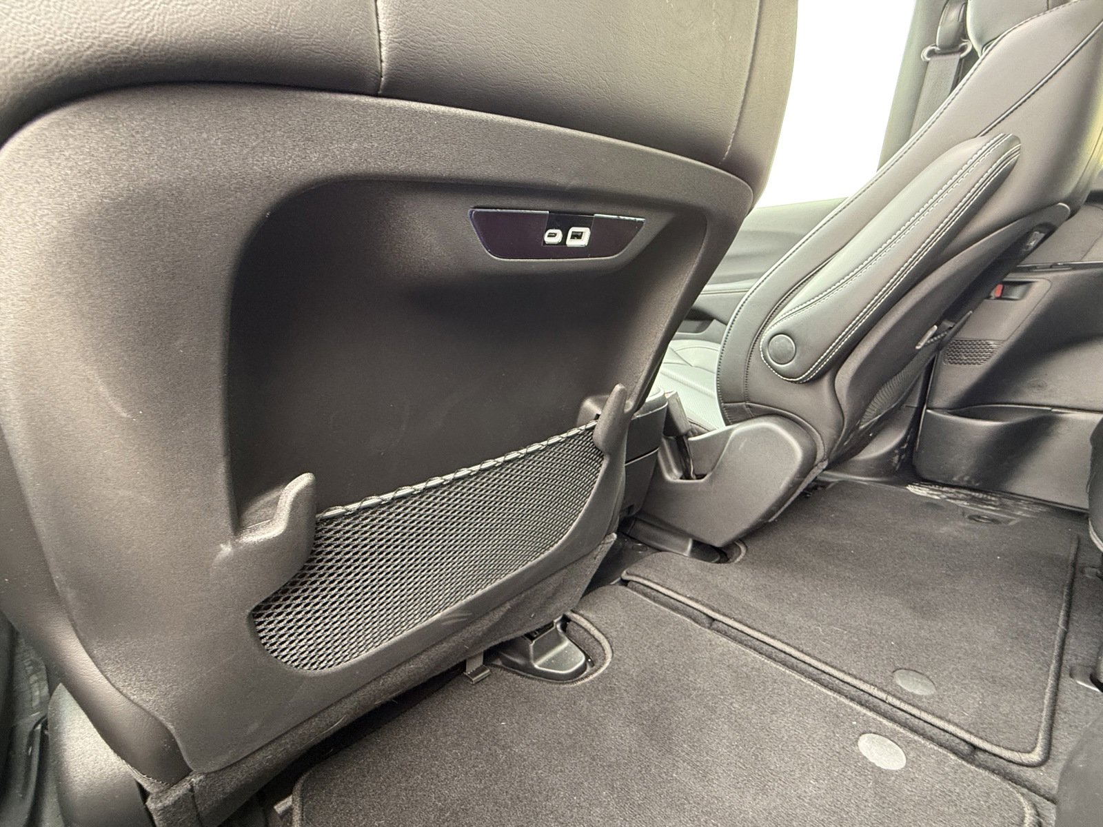 New 2024 Chrysler Pacifica Touring-L w/ S Appearance Package image 25