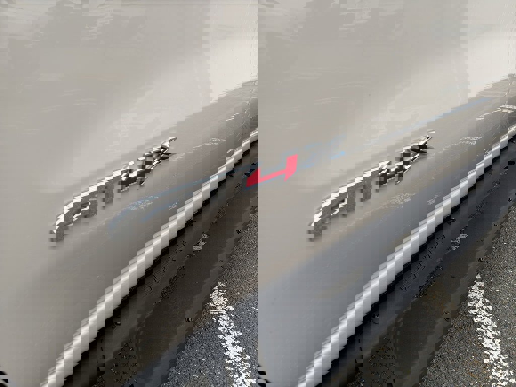 Used 2026 GMC Sierra 1500 AT4X image 4