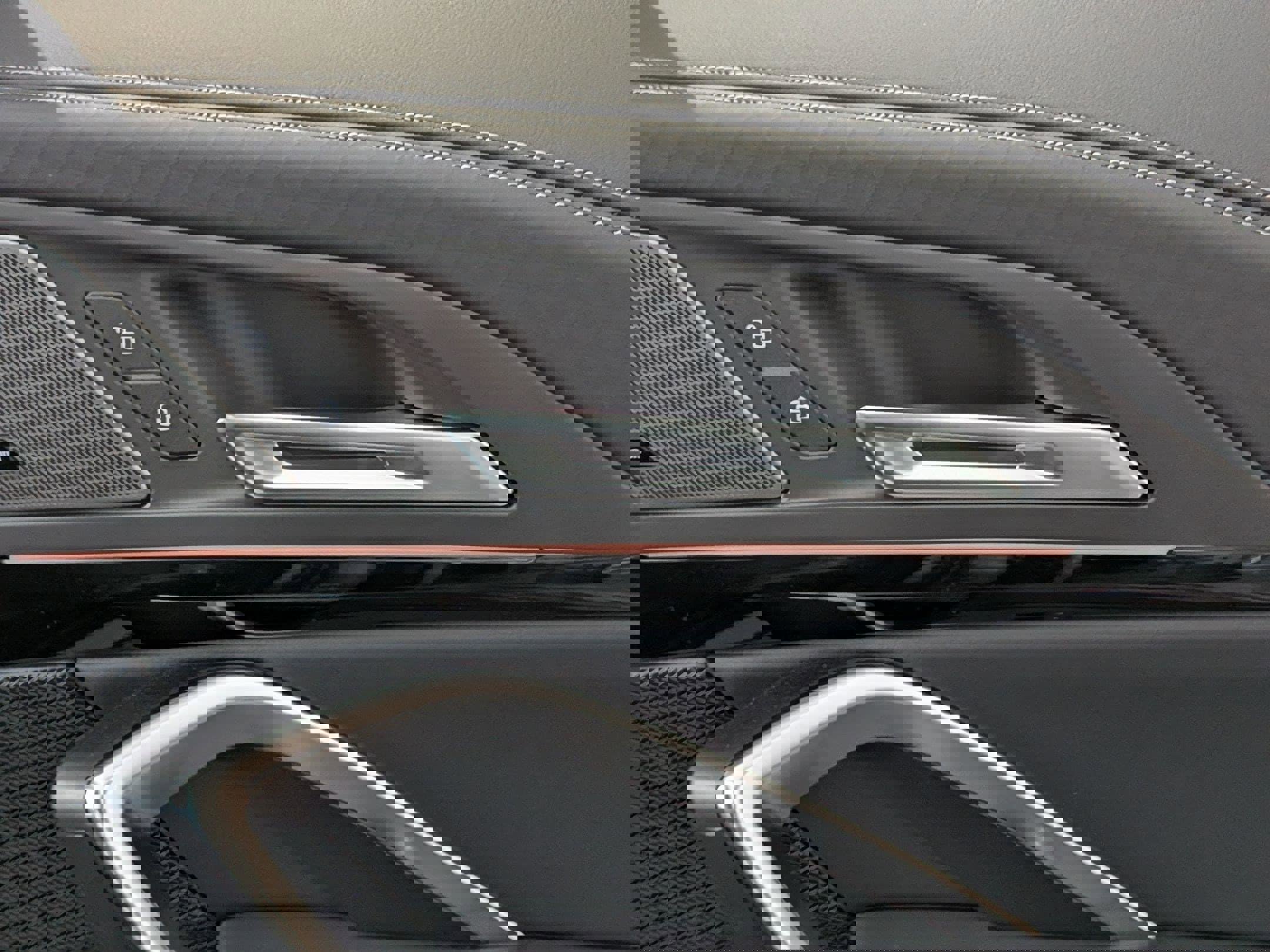 New 2026 BMW X2 xDrive28i w/ Technology Package AWD/4WD image 31