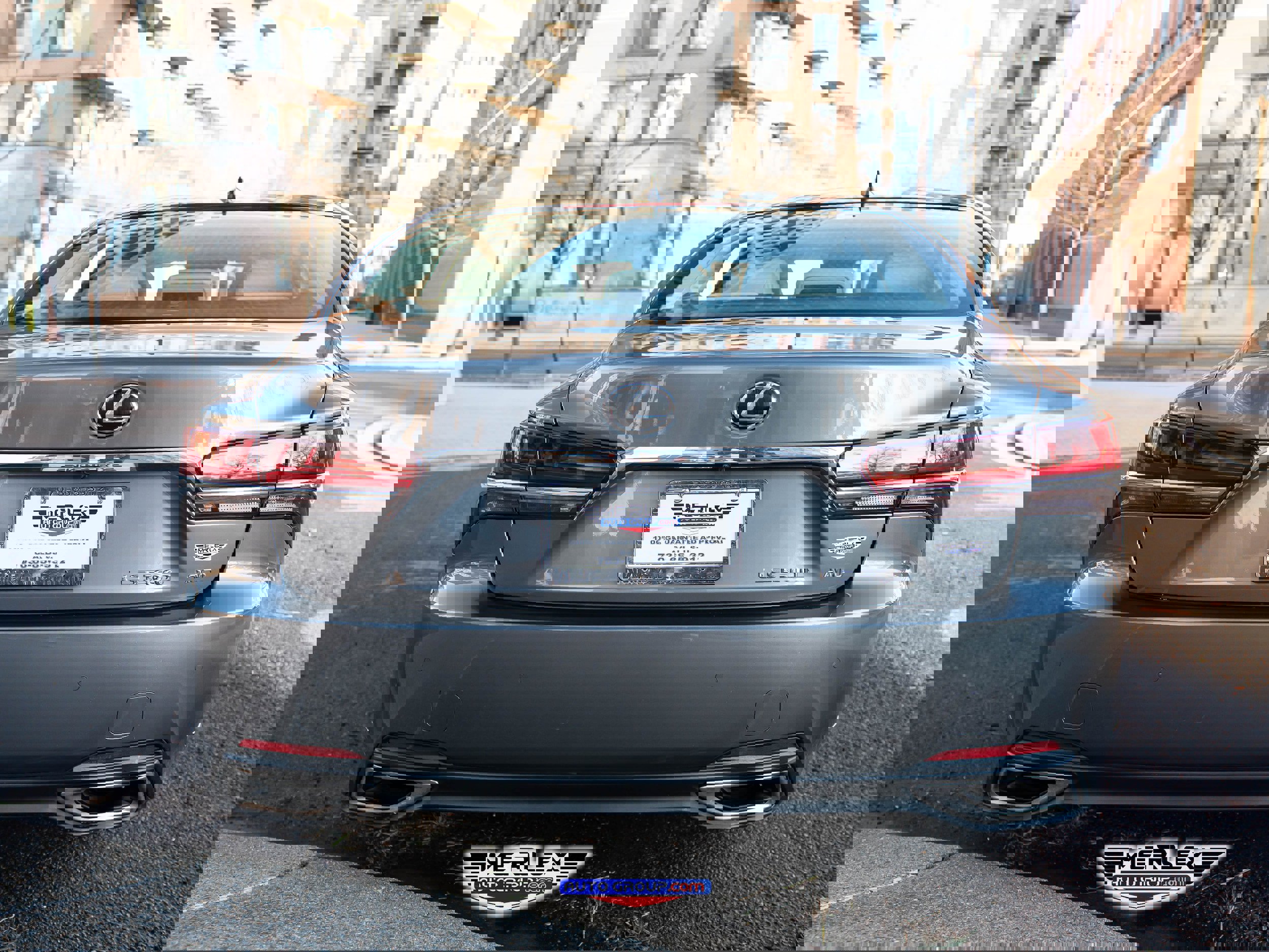 Used 2018 Lexus LS 500 AWD w/ Luxury Package image 6