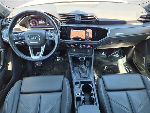 Used 2021 Audi Q3 2.0T Premium Plus w/ Premium Plus Package AWD/4WD image 17