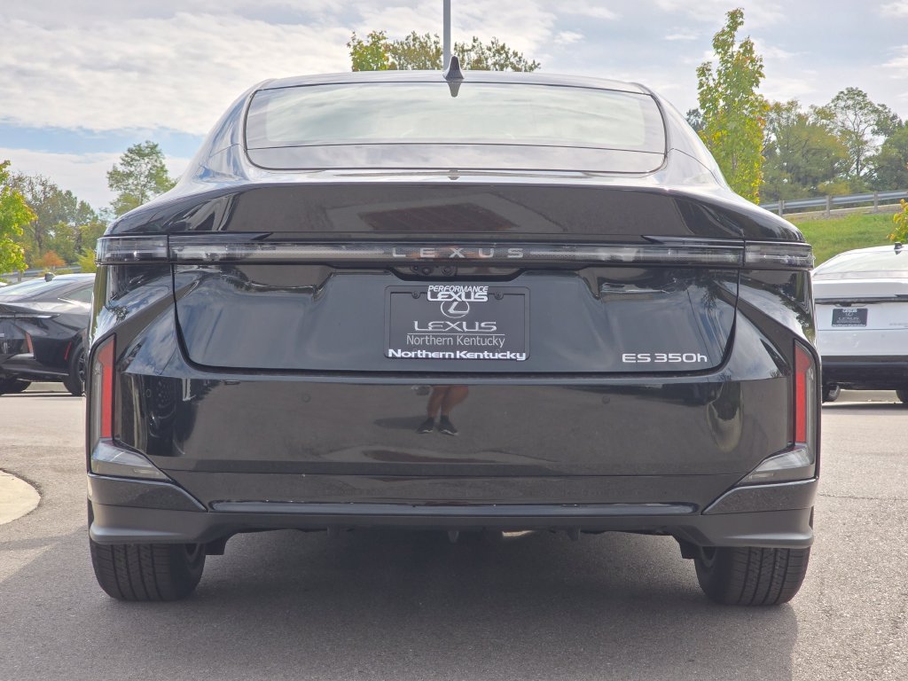 New 2026 Lexus ES 350h w/ Cold Area Package FWD image 30