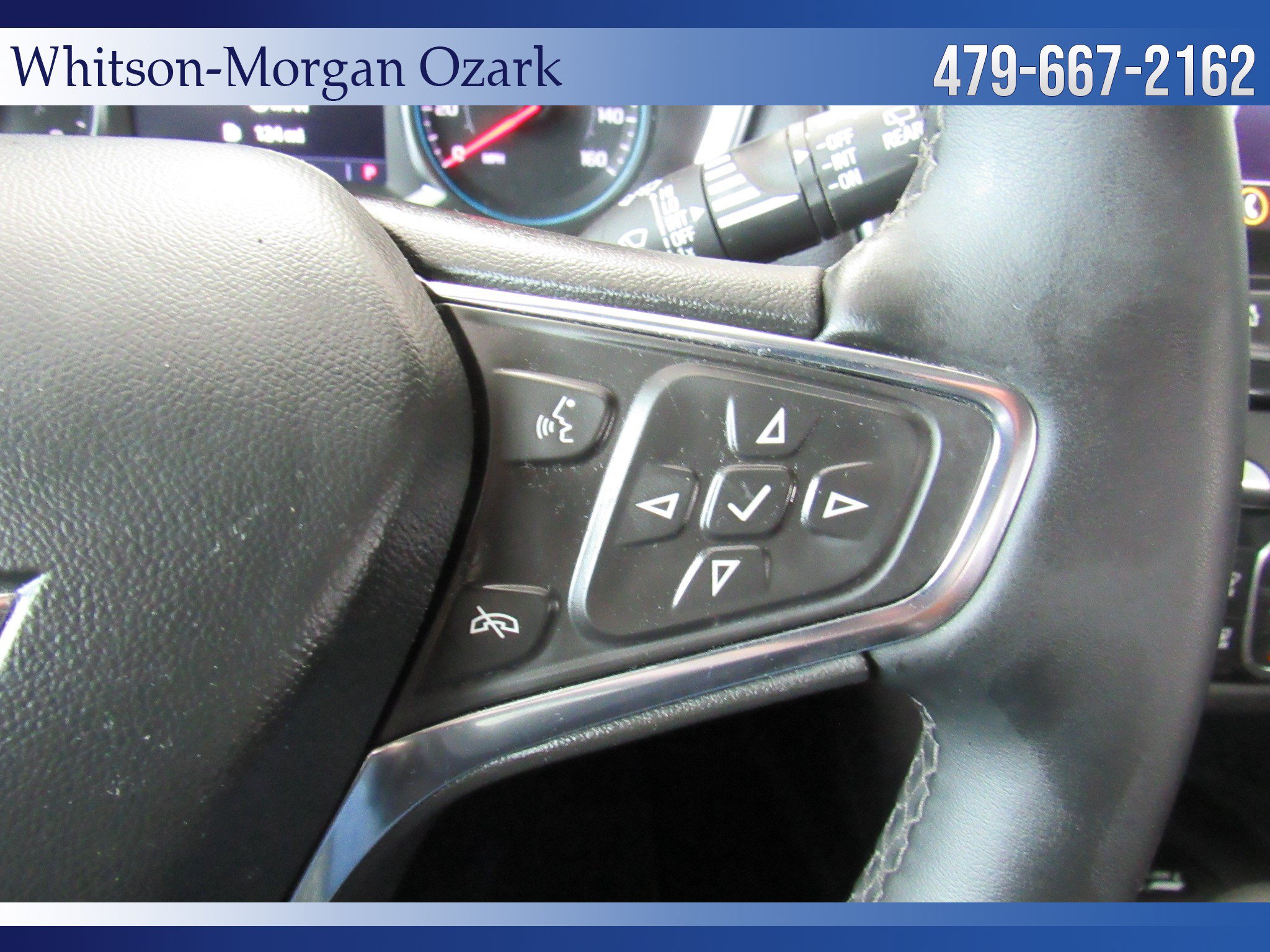 Used 2024 Chevrolet Equinox Premier FWD image 39