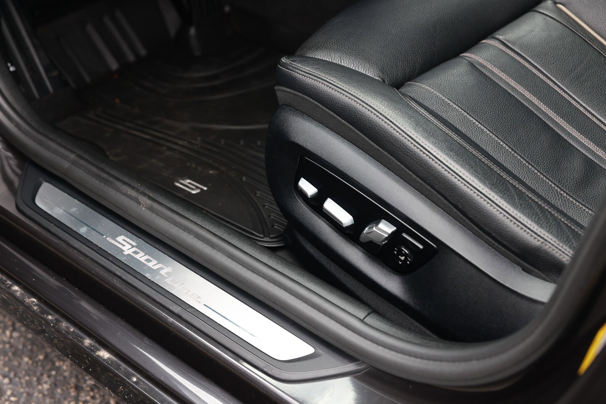 Used 2017 BMW 530i image 48
