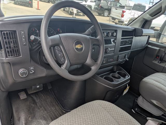 New 2024 Chevrolet Express 4500 Extended w/ Power Convenience Package RWD image 9