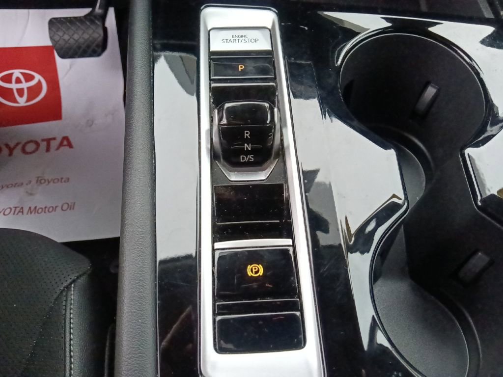 Used 2024 Volkswagen Atlas SE image 27