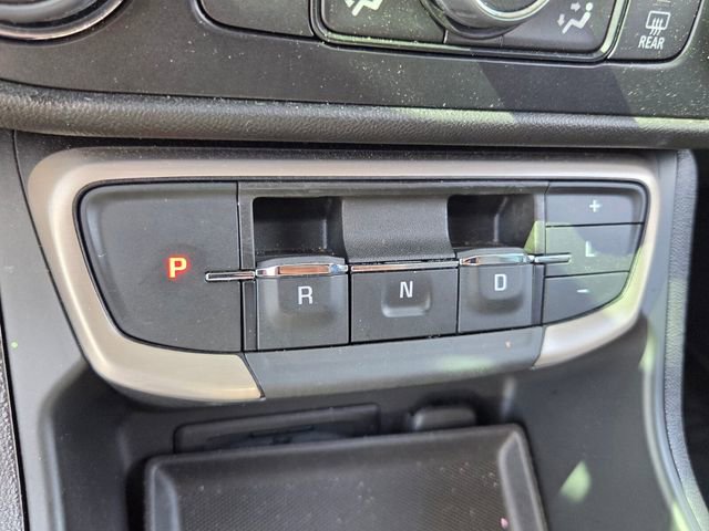 Used 2024 GMC Terrain Denali image 27