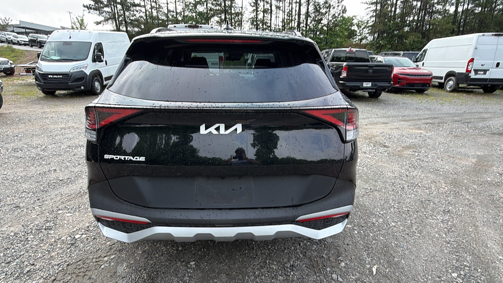 Used 2025 Kia Sportage EX w/ Premium Package FWD image 9