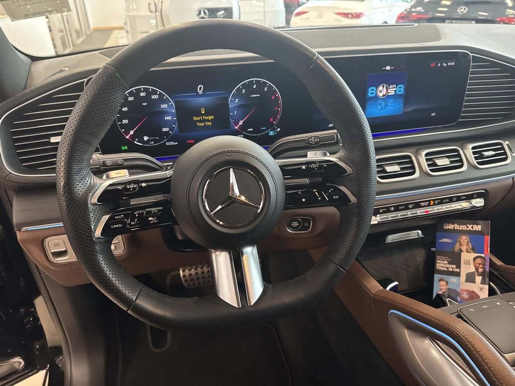 Used 2024 Mercedes-Benz GLS 450 4MATIC image 22
