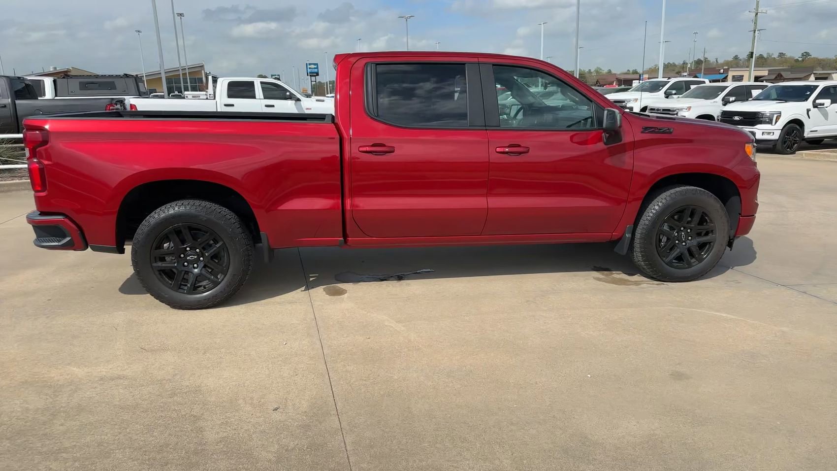 Used 2023 Chevrolet Silverado 1500 RST AWD/4WD image 8
