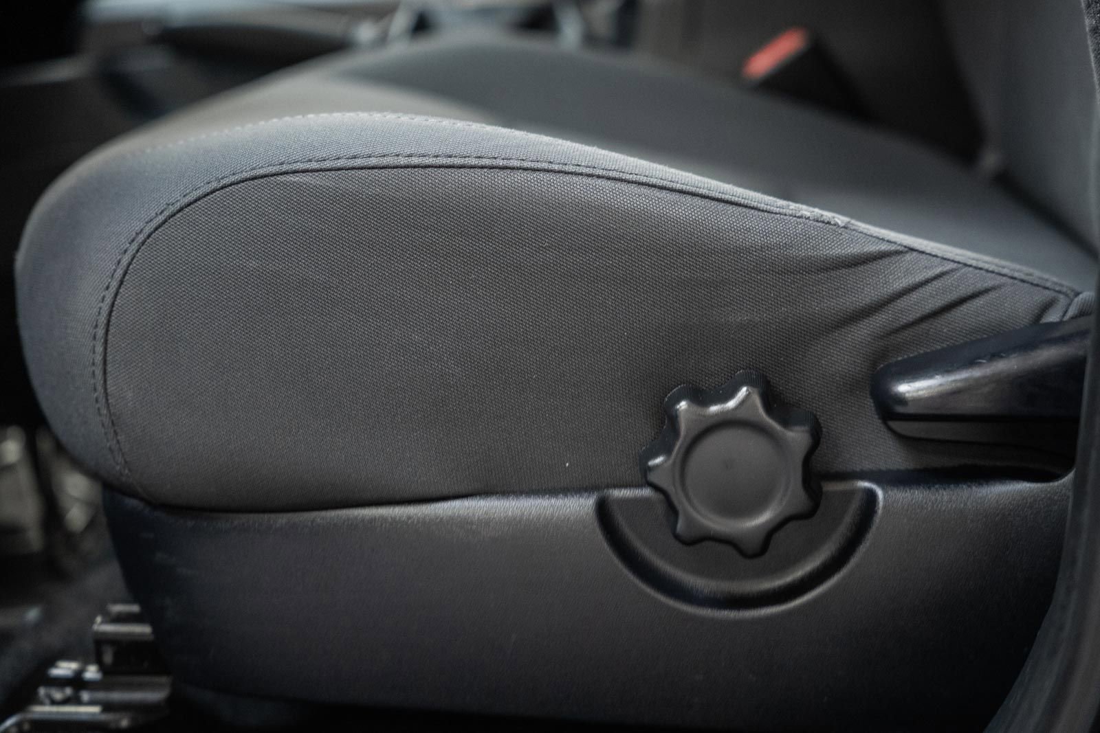 Used 2017 Toyota Tacoma TRD Off-Road w/ Tow Package (A/T) image 43