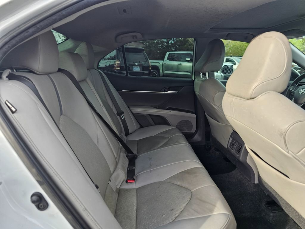 Used 2021 Toyota Camry XLE w/ Navigation Upgrade Package FWD image 15