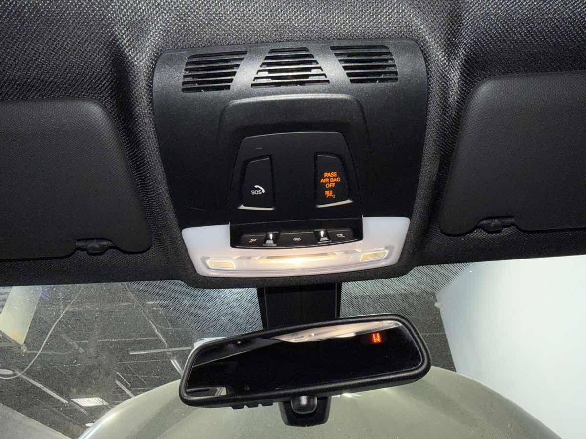 Used 2018 BMW M3 image 21