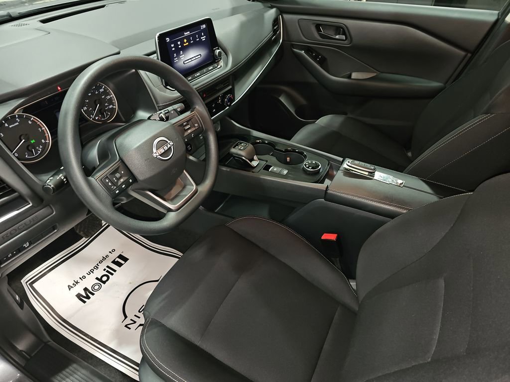 Used 2026 Nissan Rogue S image 33