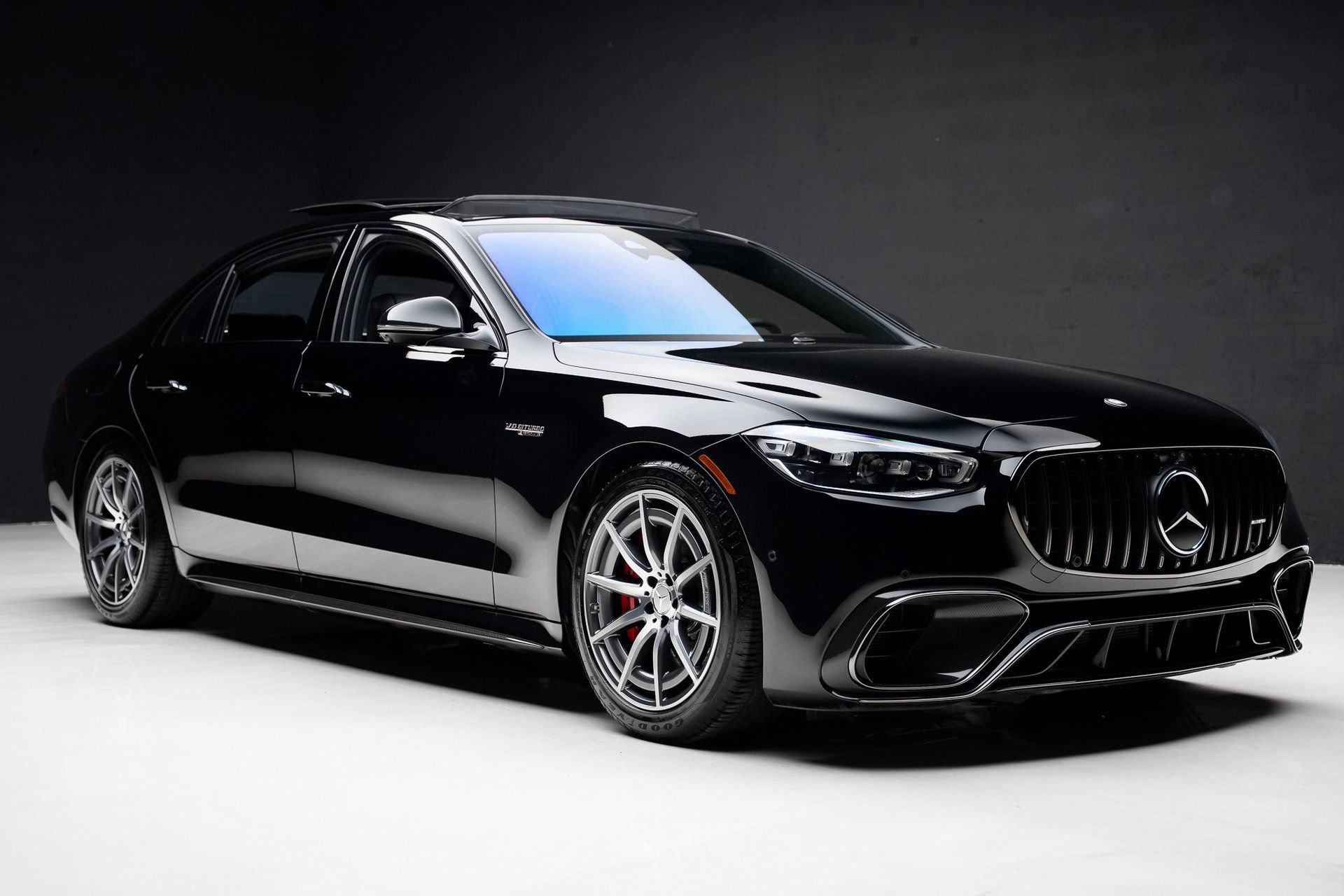 Used 2025 Mercedes-Benz S 63 AMG S image 92