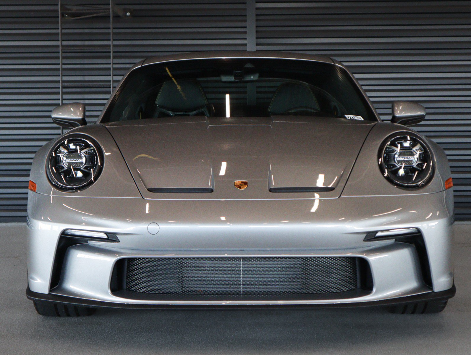 Used 2022 Porsche 911 GT3 RWD image 9