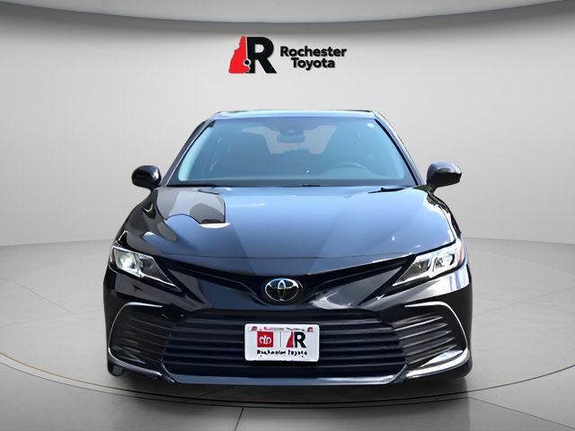 Used 2024 Toyota Camry LE FWD image 2