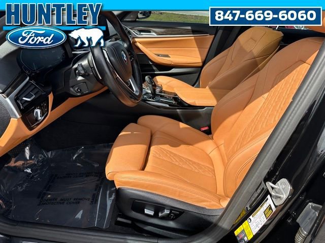 Used 2023 BMW 530e xDrive w/ Premium Package image 18