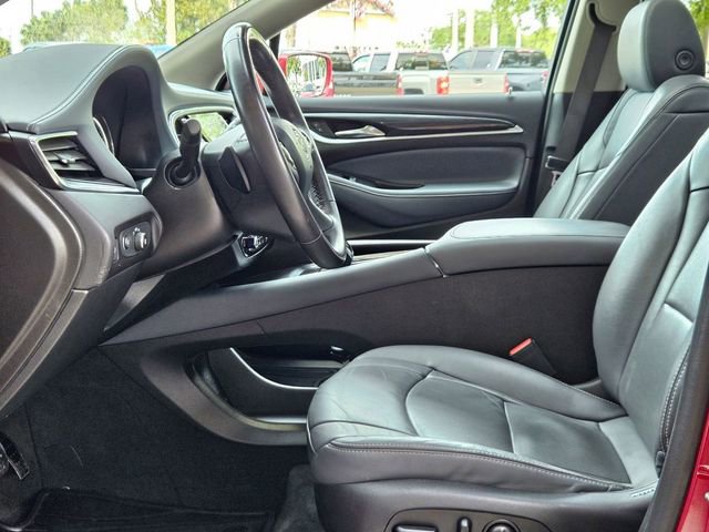Used 2020 Buick Enclave Essence w/ Sport Touring Edition FWD image 20