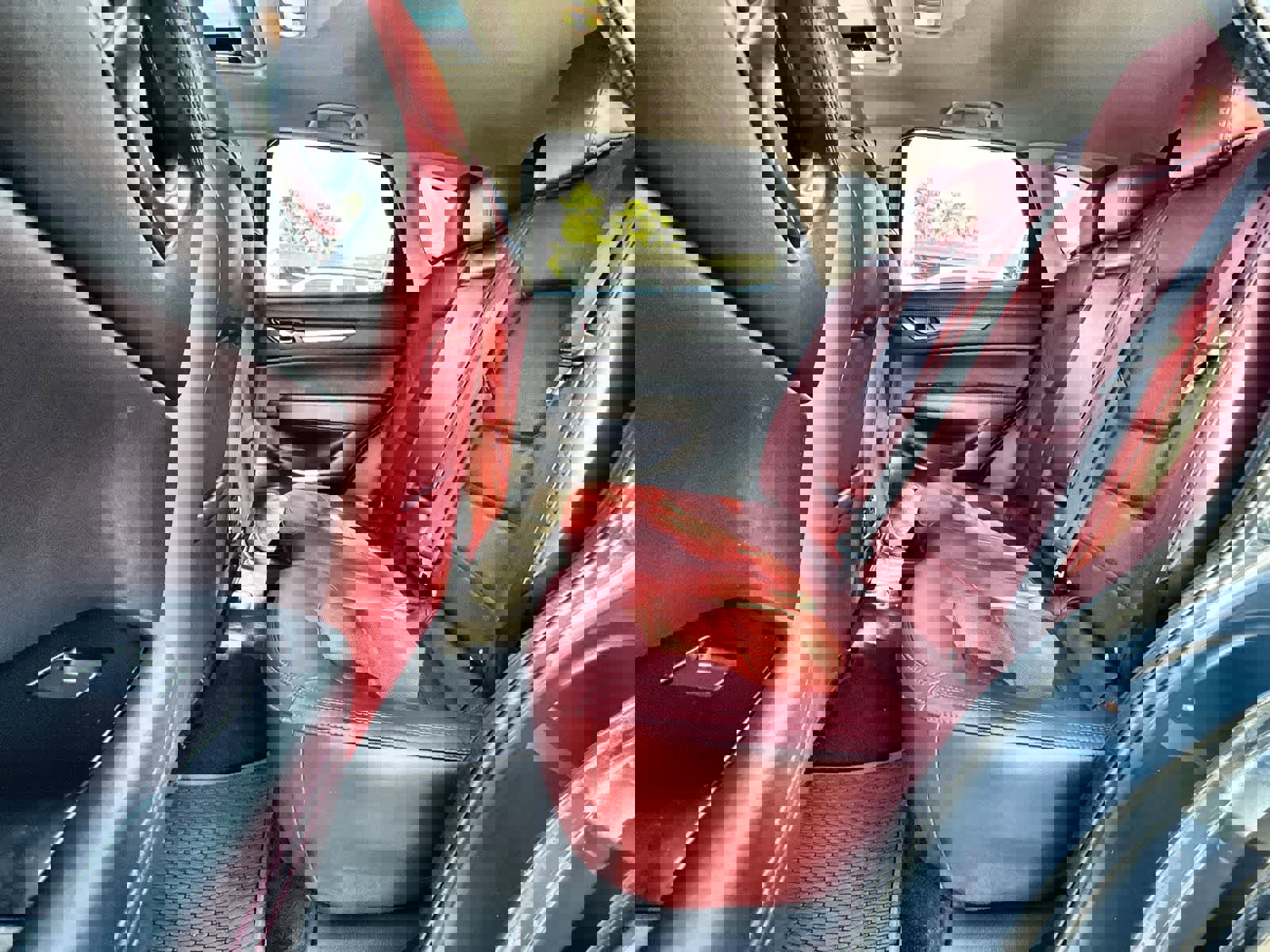 Used 2023 MAZDA CX-5 Carbon Edition image 4