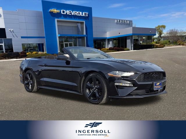 Used 2021 Ford Mustang Convertible w/ Equipment Group 101A image 1