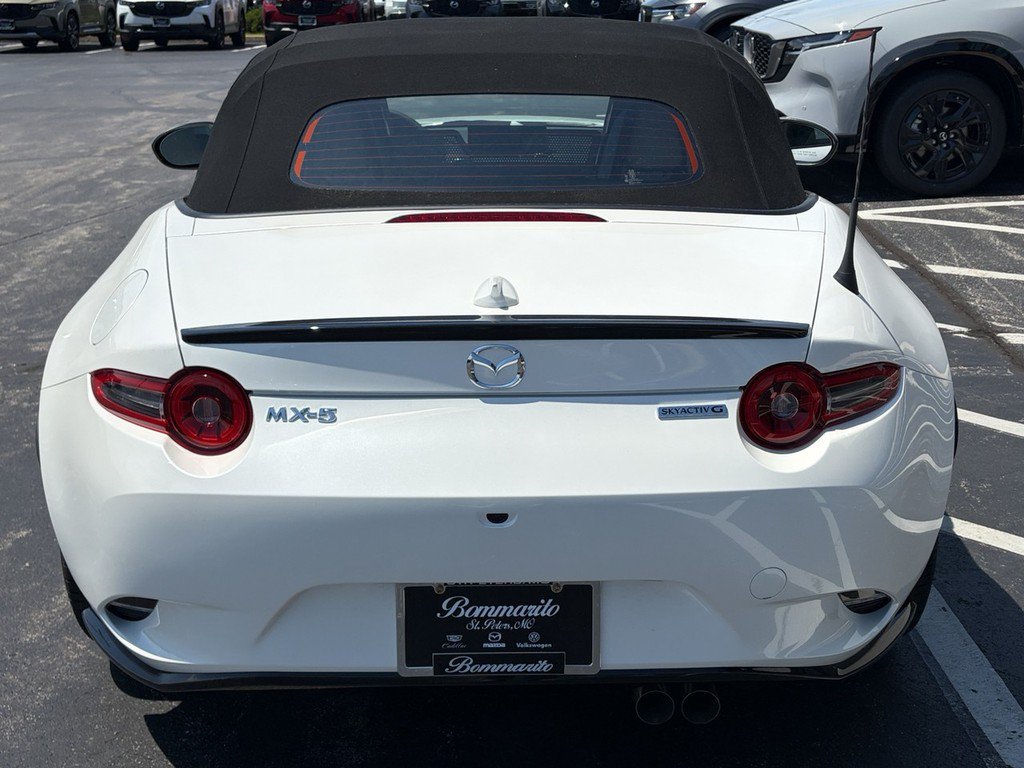 New 2026 MAZDA MX-5 Miata Grand Touring w/ Appearance Package RWD image 3