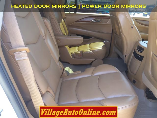 Used 2016 Cadillac Escalade Platinum AWD/4WD image 39