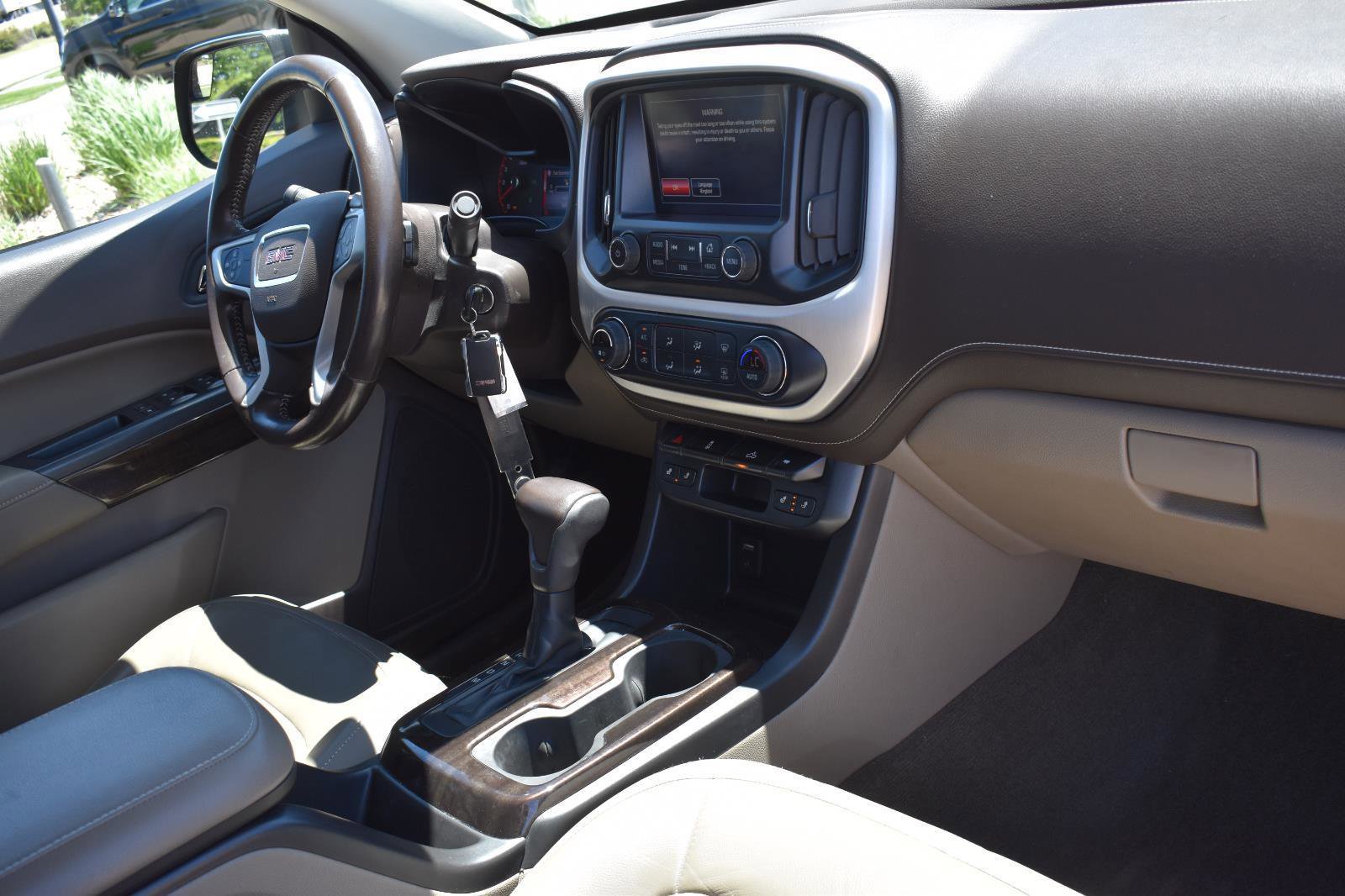 Used 2016 GMC Canyon SLT AWD/4WD image 13