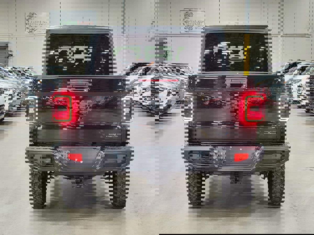 Used 2021 Jeep Gladiator Sport image 10