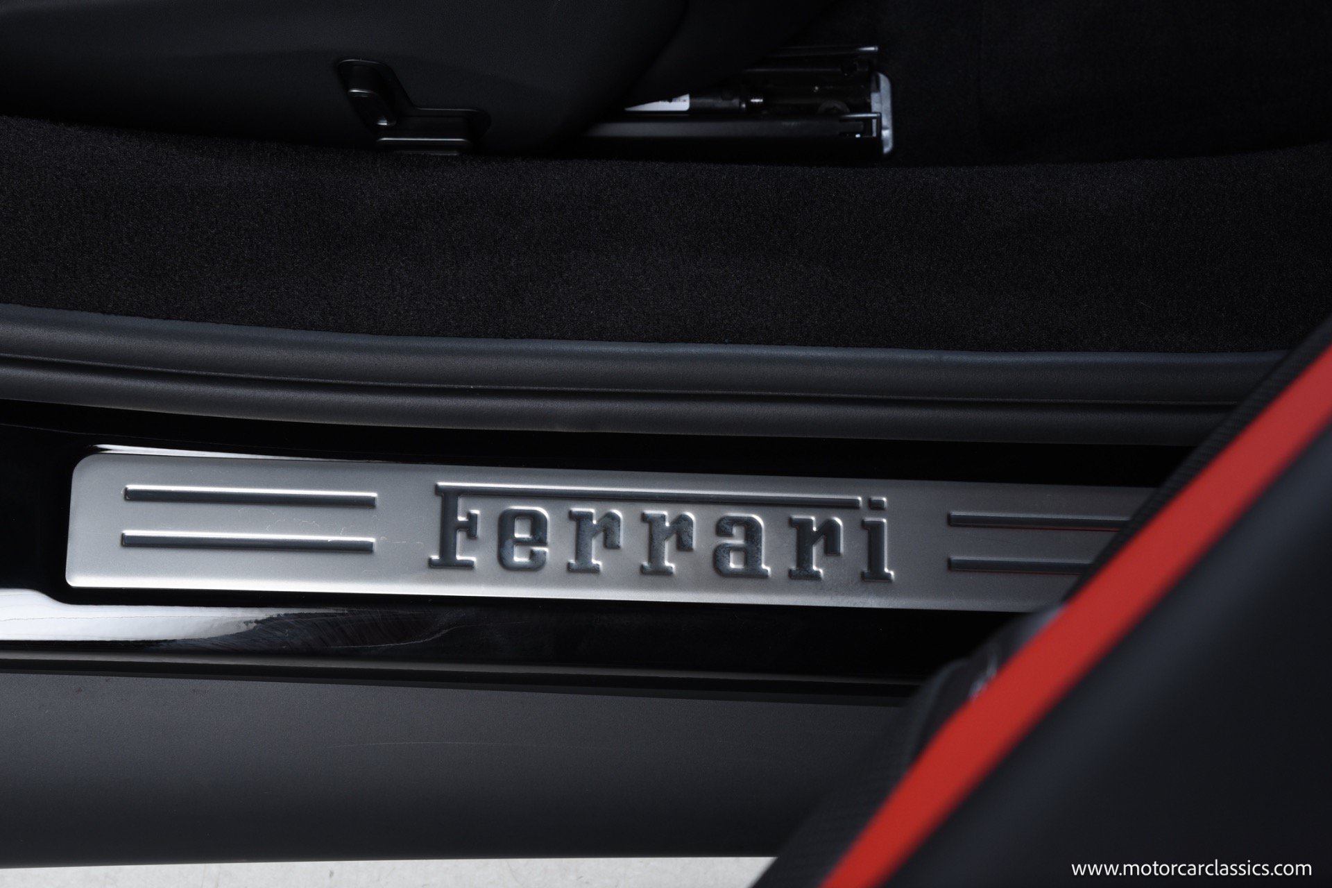 Used 2023 Ferrari 296 GTB RWD image 29