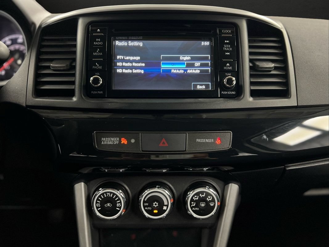 Used 2017 Mitsubishi Lancer ES FWD image 29