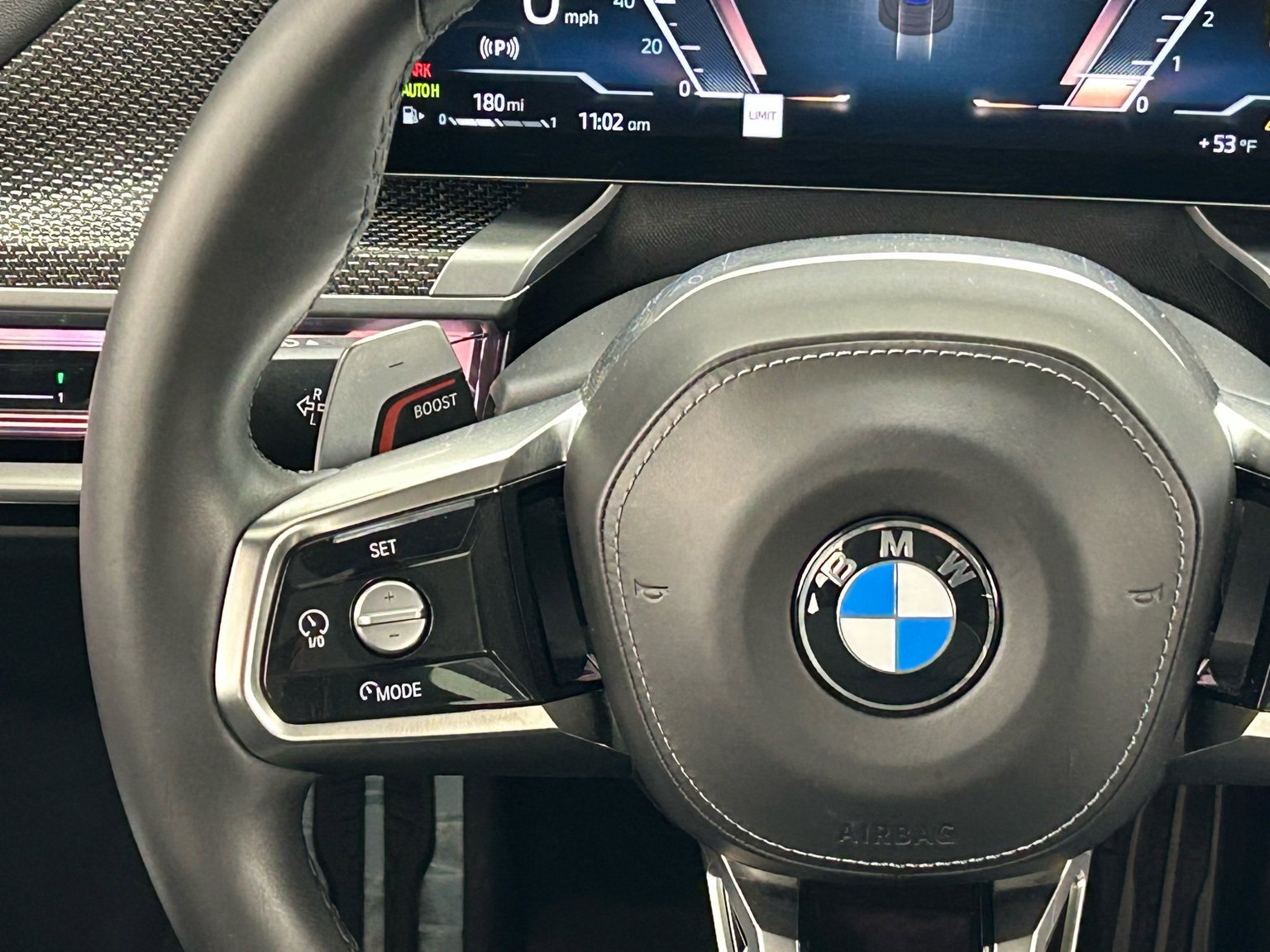 Used 2023 BMW 760i xDrive image 11