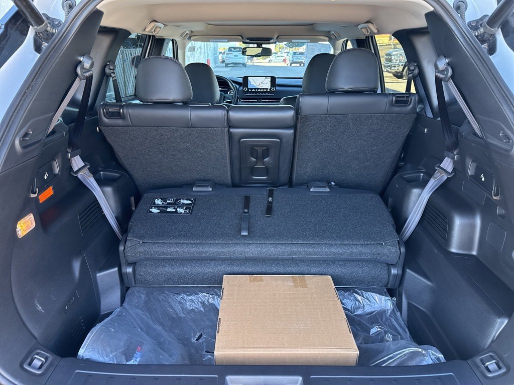 Used 2025 Mitsubishi Outlander SE image 27