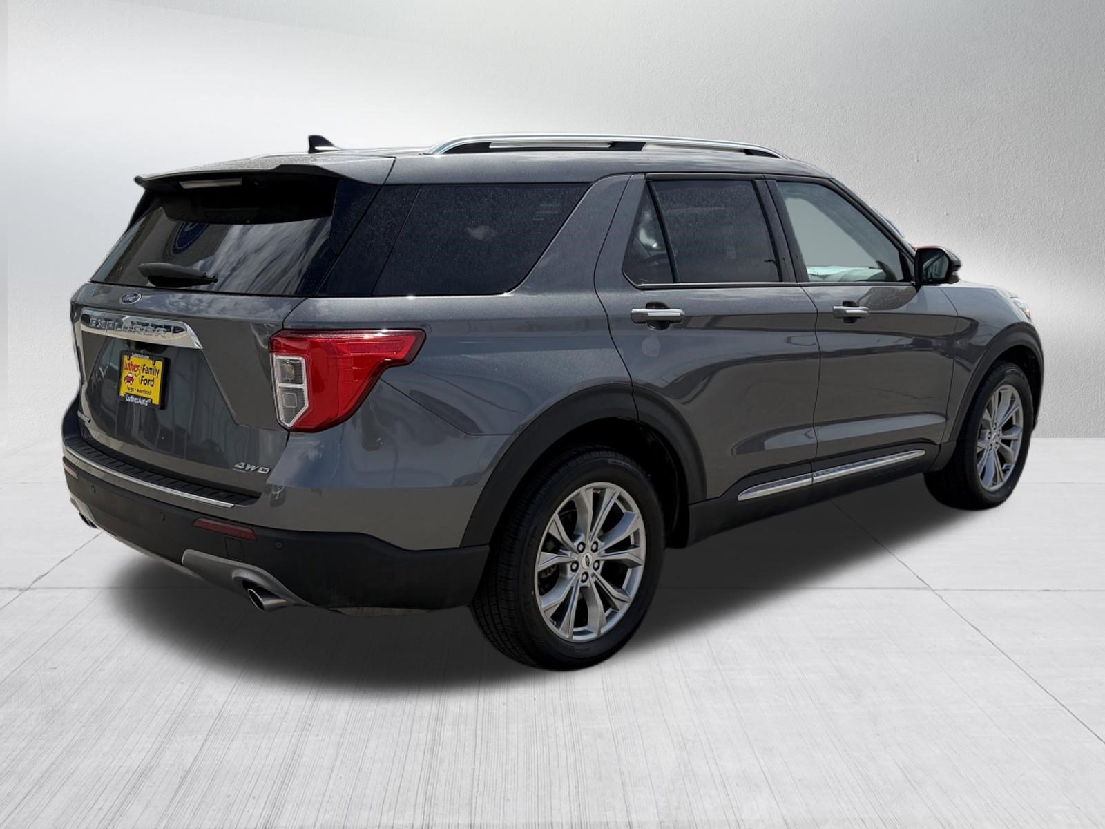 Certified 2023 Ford Explorer Limited w/ Limited Technology Package AWD/4WD image 7