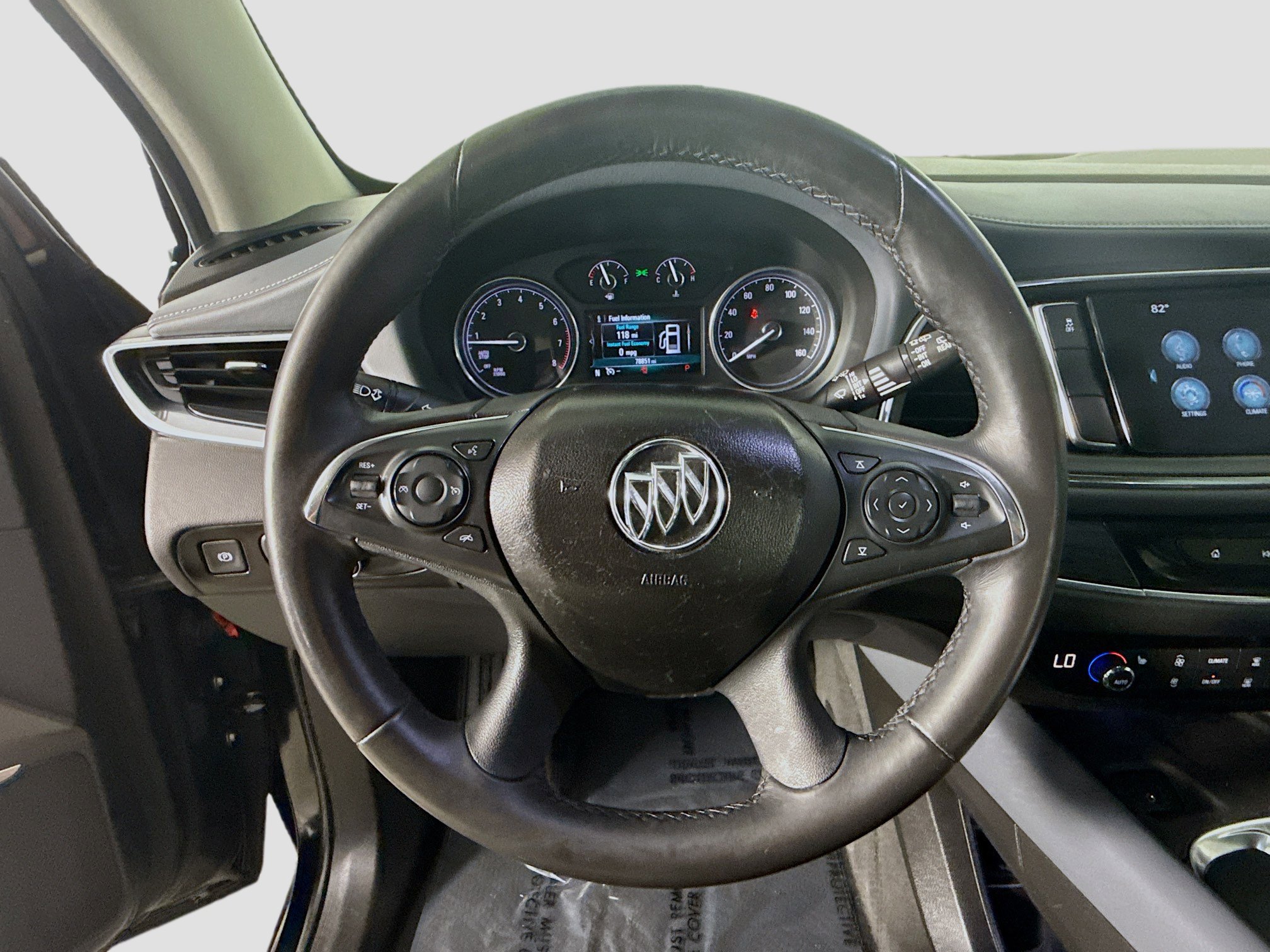 Used 2018 Buick Enclave Essence FWD image 13