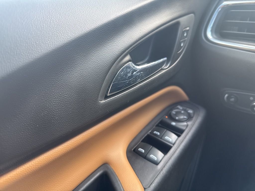 Used 2020 Chevrolet Equinox Premier AWD/4WD image 28
