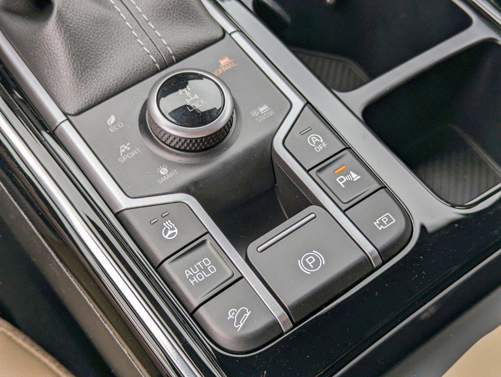 Used 2024 Kia Sorento SX Prestige w/ Olive Brown Leather Package image 26