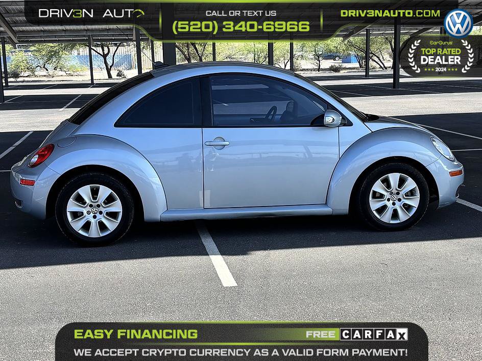 Used 2010 Volkswagen Beetle Coupe FWD image 8