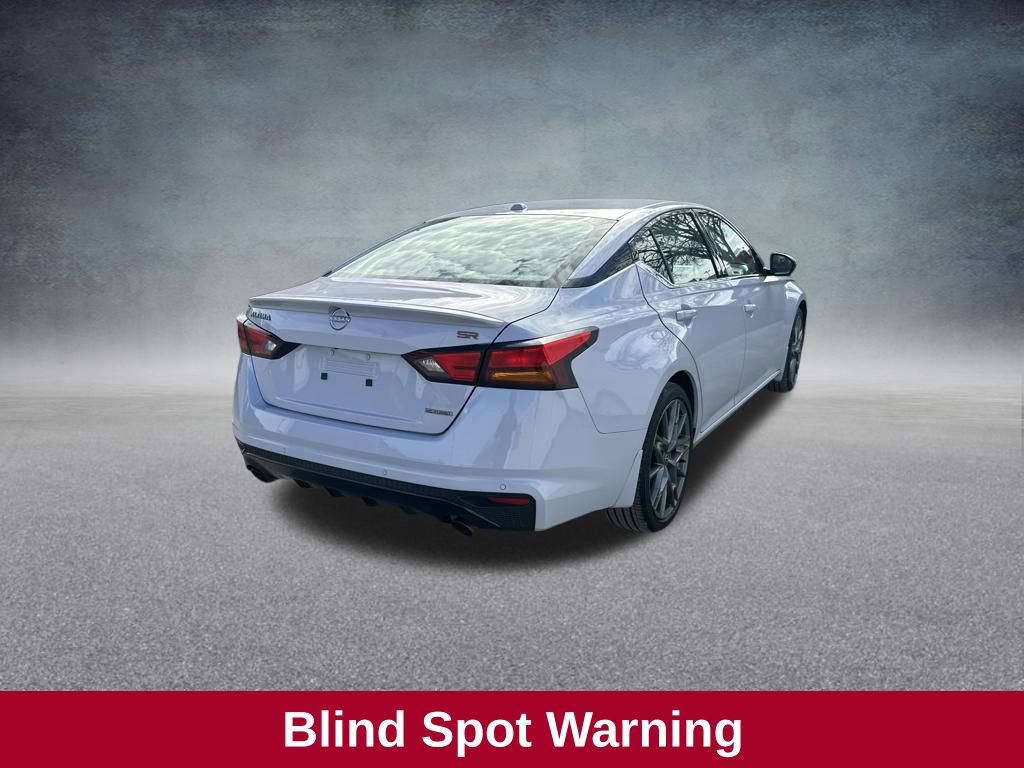 Used 2024 Nissan Altima 2.0 SR image 12