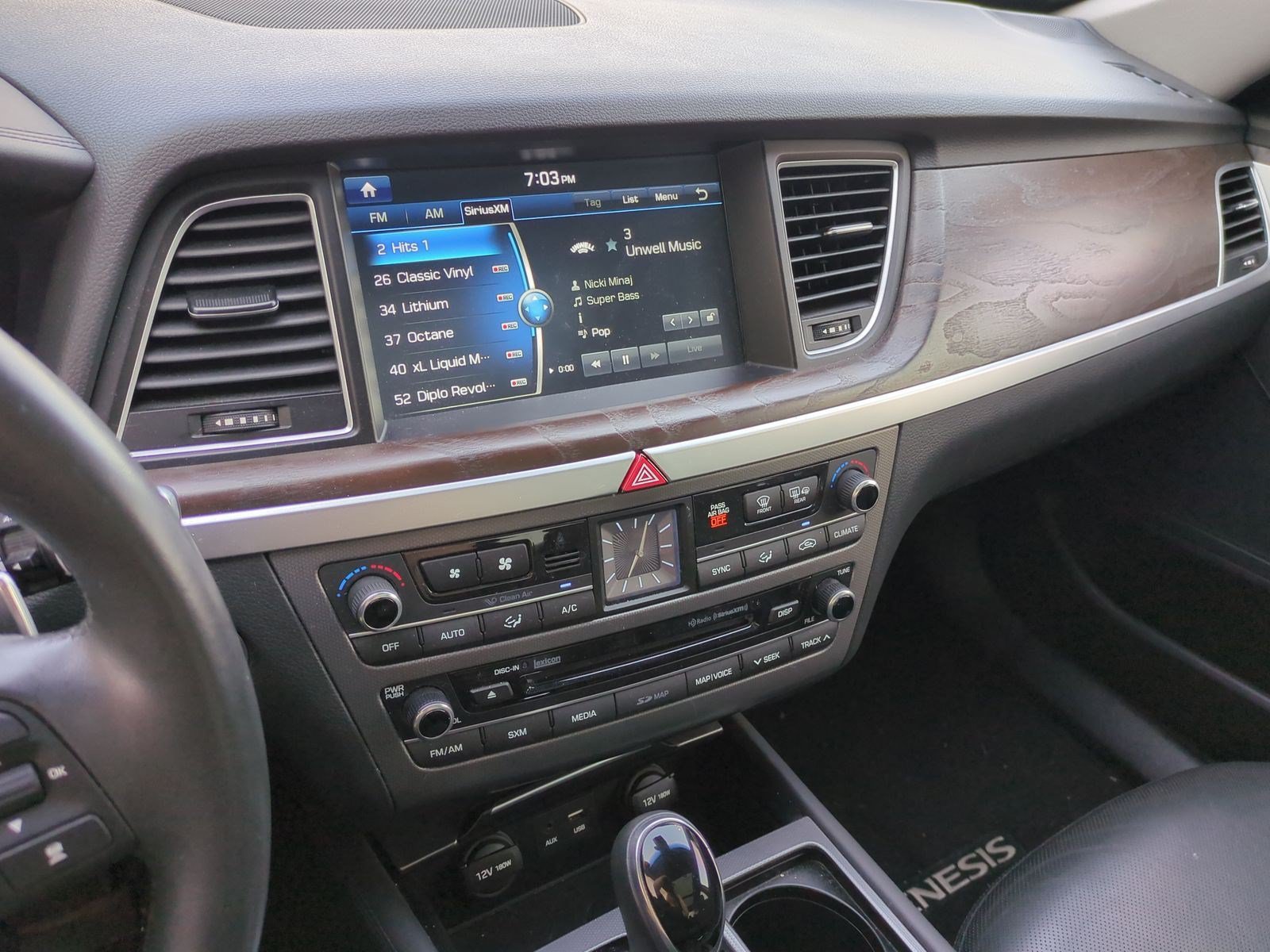 Used 2017 Genesis G80 3.8 w/ Option Group 03 RWD image 31