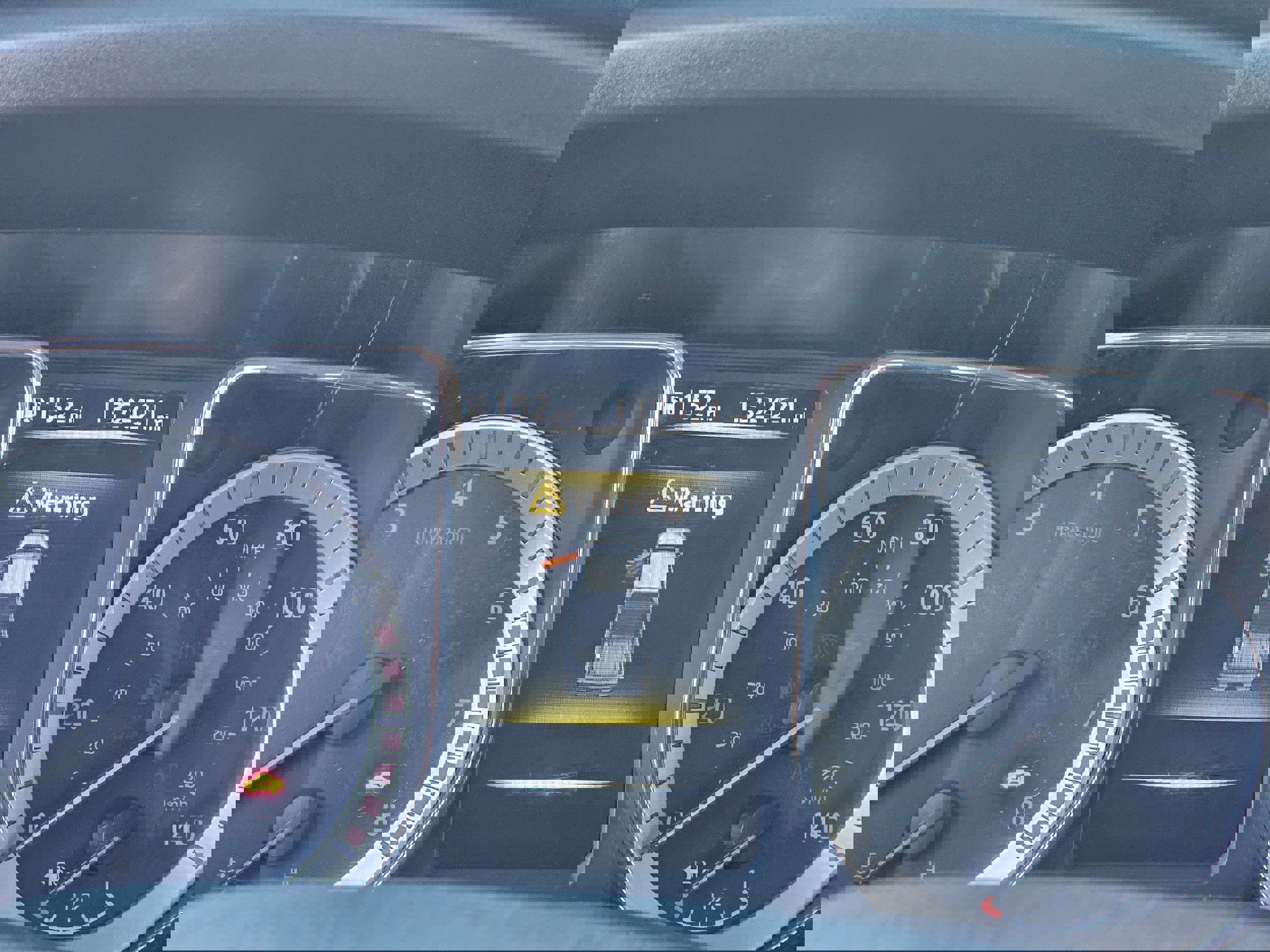 Used 2017 Nissan Titan SL image 15