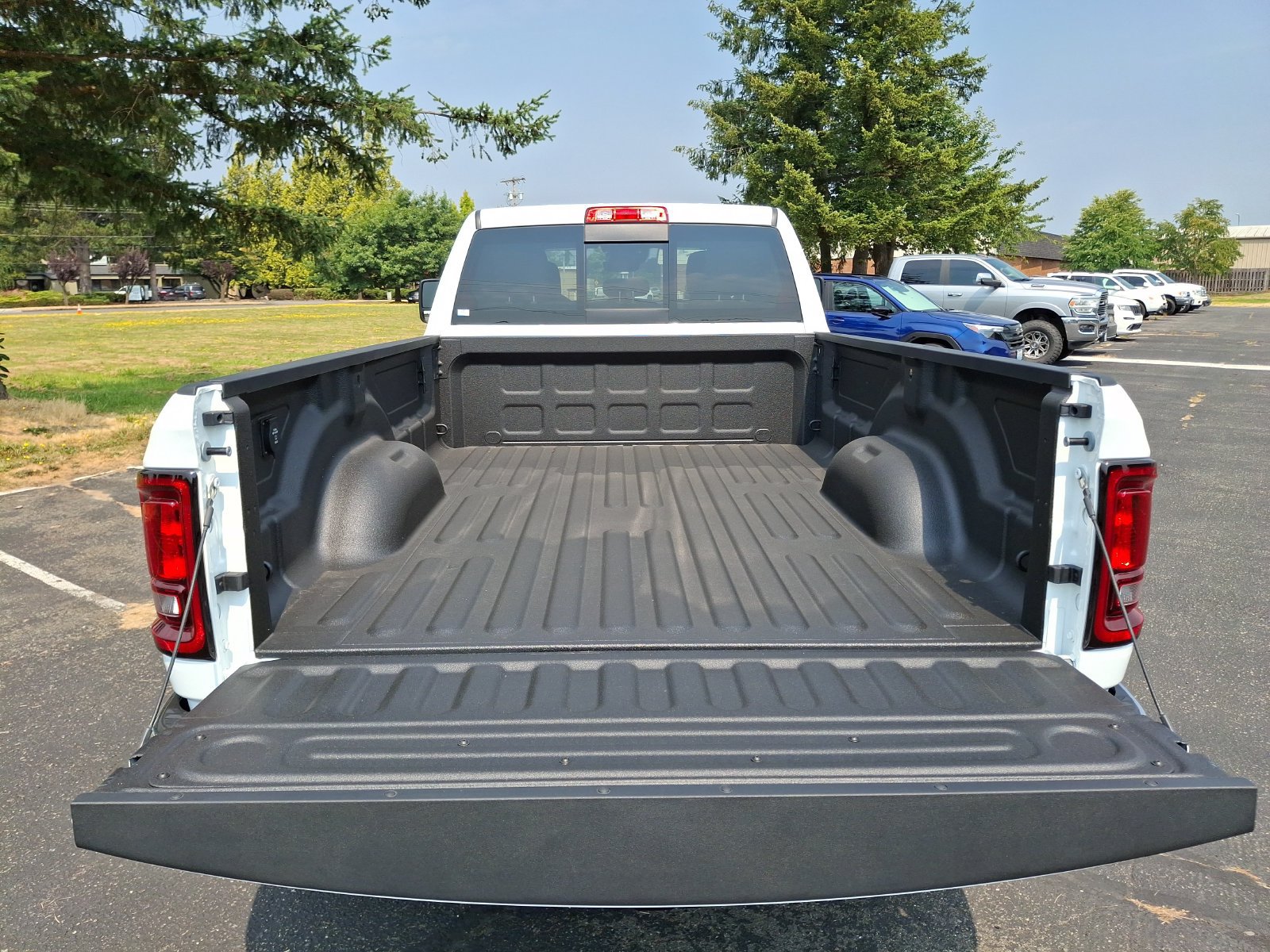 New 2026 RAM 2500 Tradesman AWD/4WD image 19