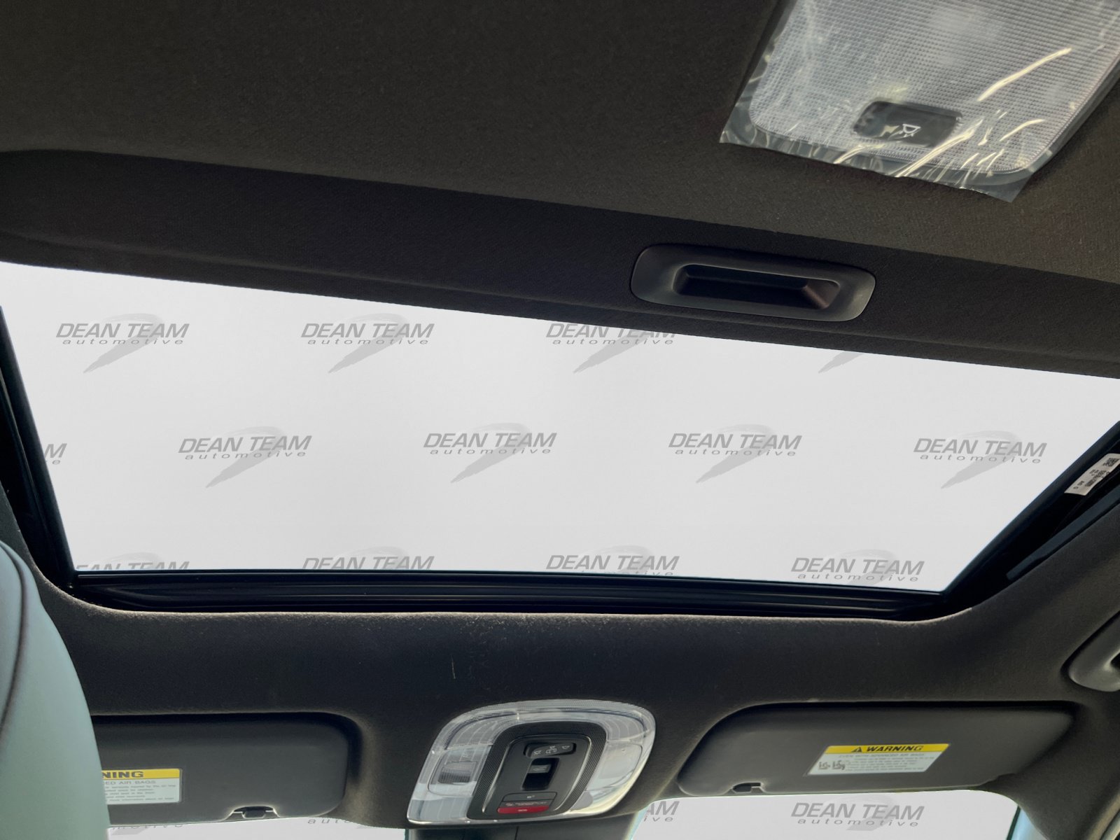 Certified 2025 Hyundai Elantra Limited FWD image 16