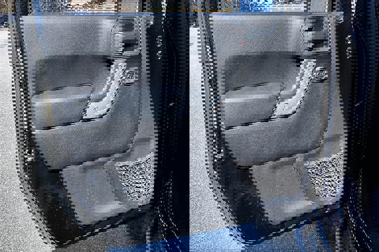 Used 2014 Jeep Wrangler Sahara w/ Dual Top Group image 21