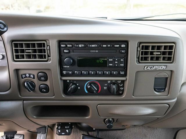 Used 2001 Ford Excursion Limited image 42