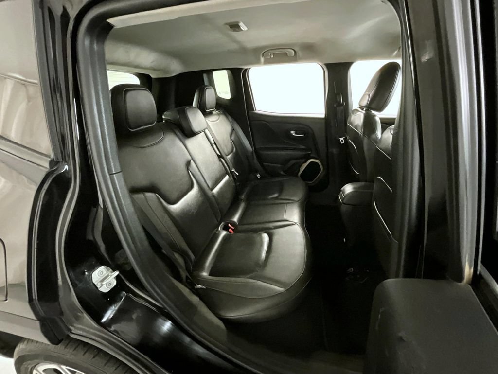 Used 2017 Jeep Renegade Limited AWD/4WD image 18