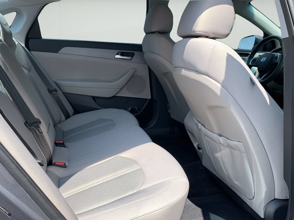 Used 2018 Hyundai Sonata SE FWD image 37
