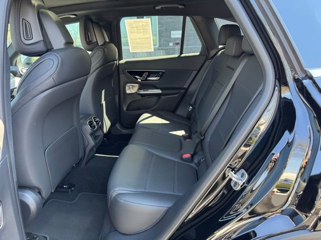 Used 2026 Mercedes-Benz GLC 300 4MATIC image 13