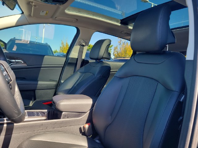 Certified 2026 Kia Sportage SX FWD image 14