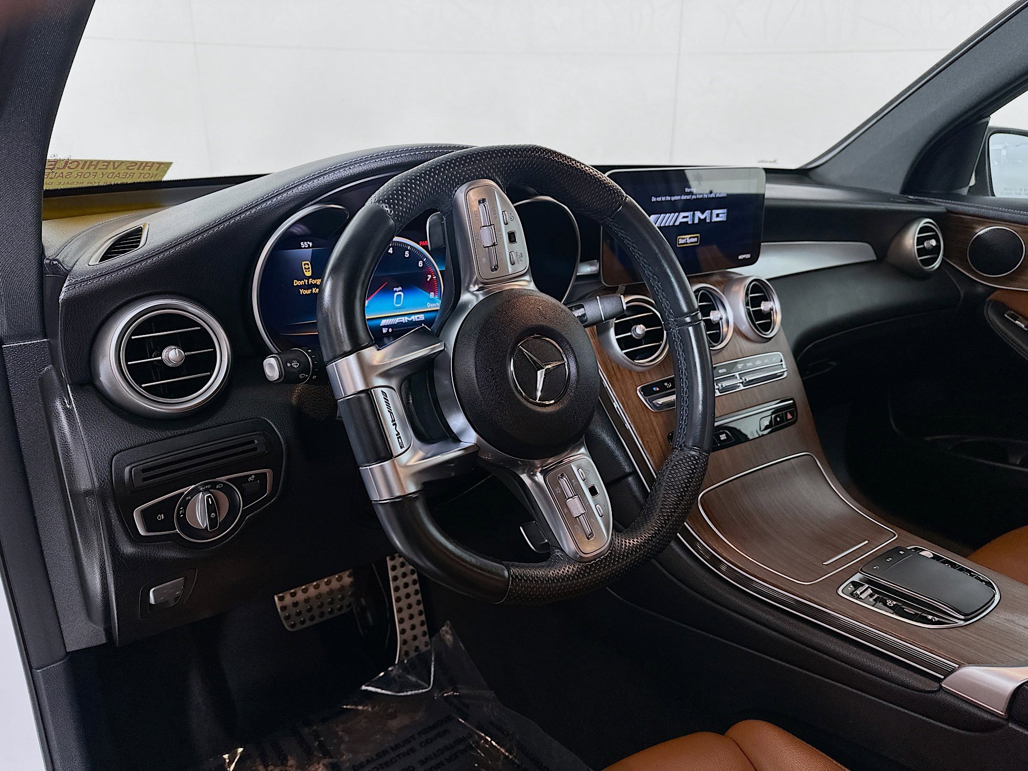 Certified 2022 Mercedes-Benz GLC 43 AMG 4MATIC image 9
